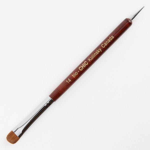 Bio Chic – Kolinsky Canada French Brush W/ Dotting Tool Wood Handle – # 14